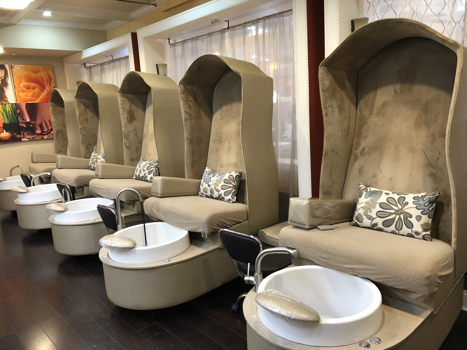 Artisan Nail Studio & Spa