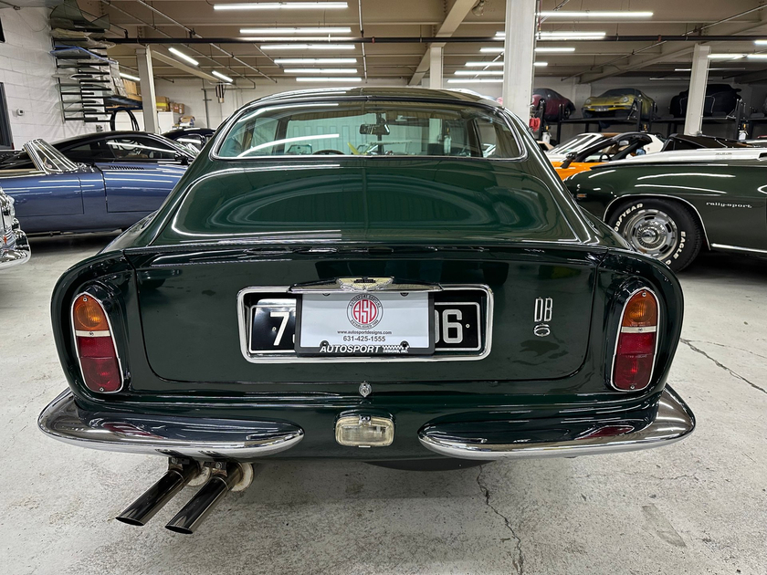 1967 Aston Martin DB6