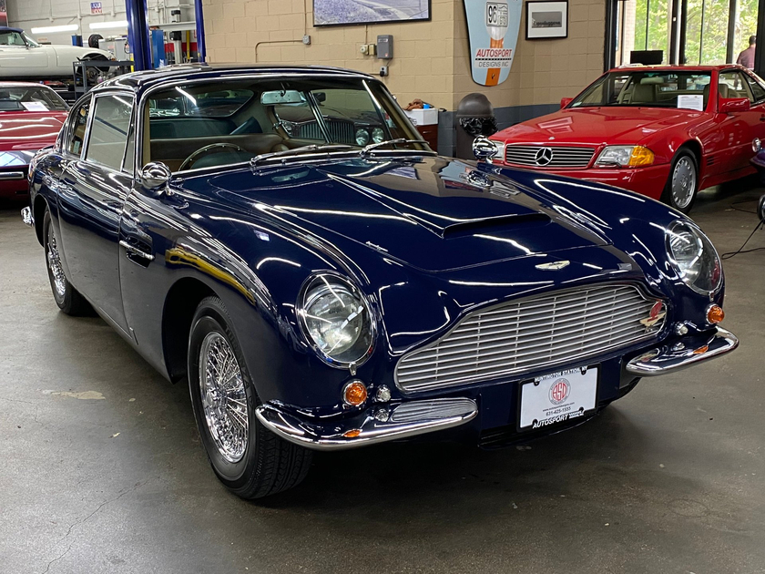 1967 Aston Martin DB6 Vantage:9 car images available