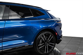 2023 Aston Martin DBX 707