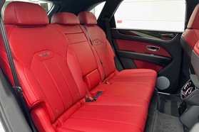 2025 Bentley Bentayga V8
