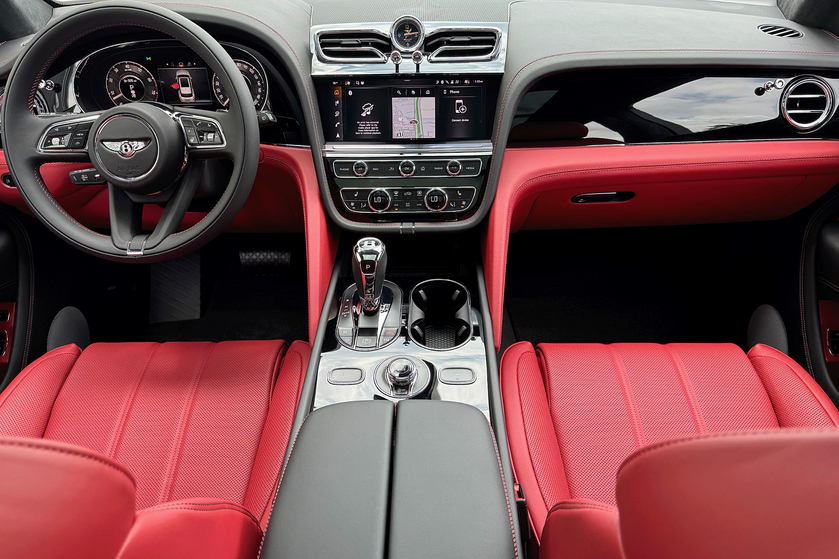 2025 Bentley Bentayga V8
