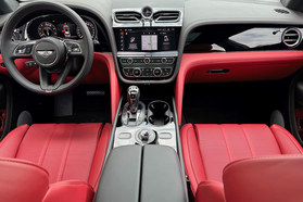 2025 Bentley Bentayga V8