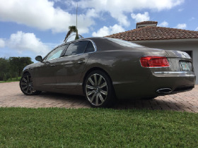 2017 Bentley Flying Spur