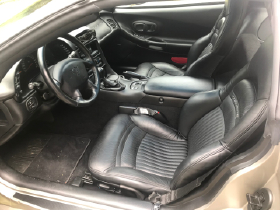 2001 Chevrolet Corvette Base