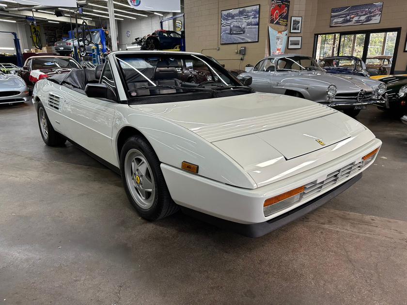 1989 Ferrari Mondial T:12 car images available