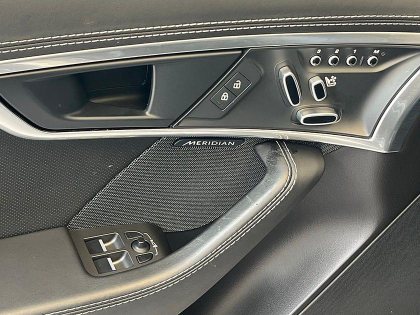 2023 Jaguar F-Type P450
