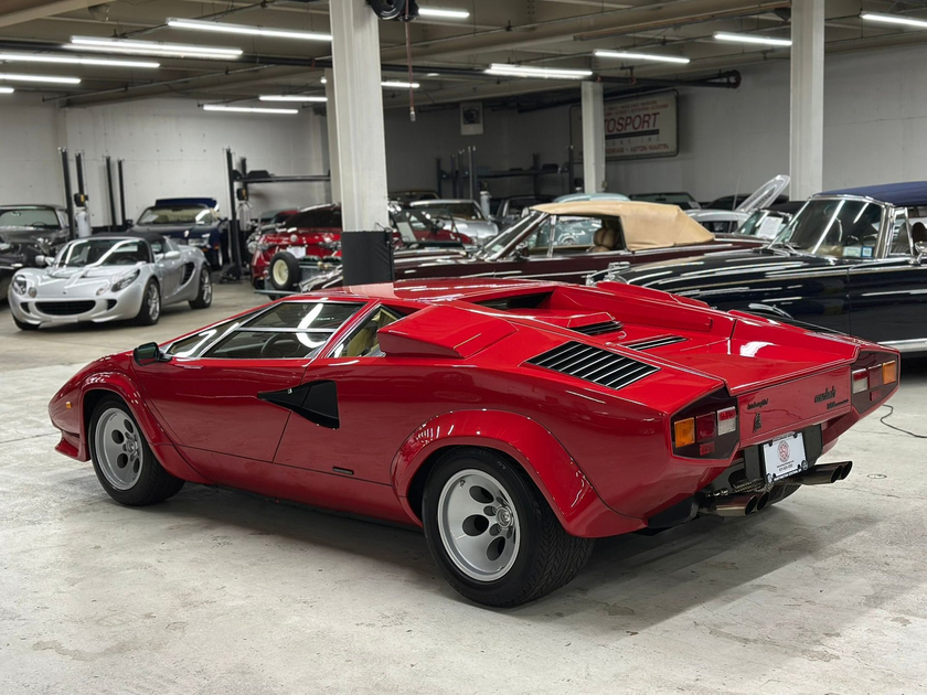 1985 Lamborghini Countach 5000 QV For Sale in Huntington Station, NY ...