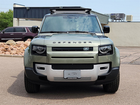 2025 Land Rover Defender 110