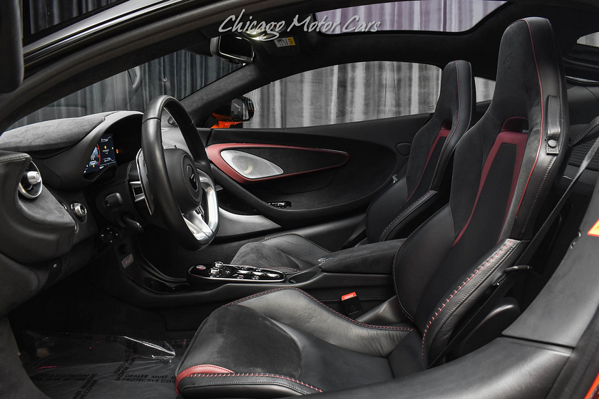 2022 McLaren GT Pioneer