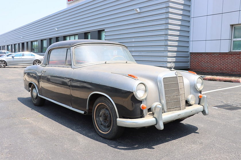 1960 Mercedes-Benz Classics 220SE For Sale in Astoria, NY | Global ...