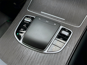 2022 Mercedes-Benz GLC-Class GLC300