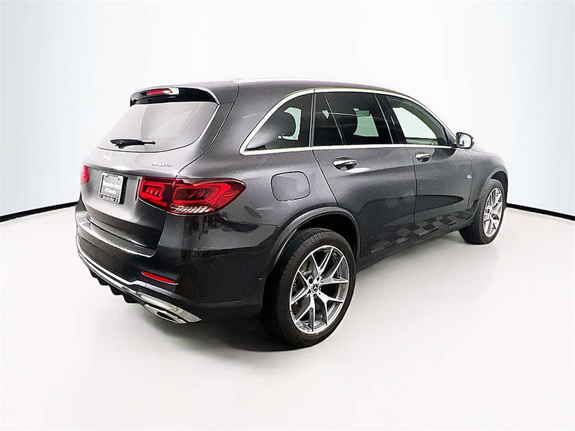 2022 Mercedes-Benz GLC-Class GLC300
