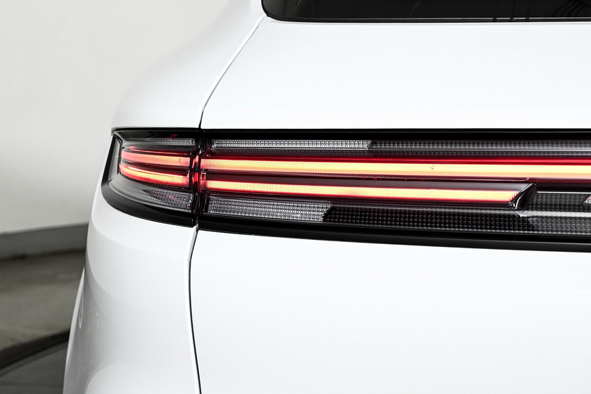 2024 Porsche Cayenne S