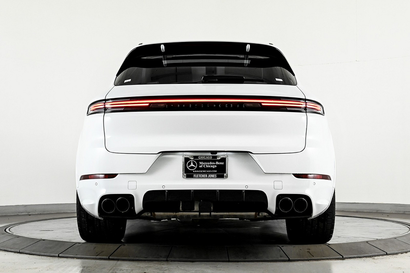 2024 Porsche Cayenne S