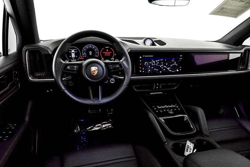 2024 Porsche Cayenne S