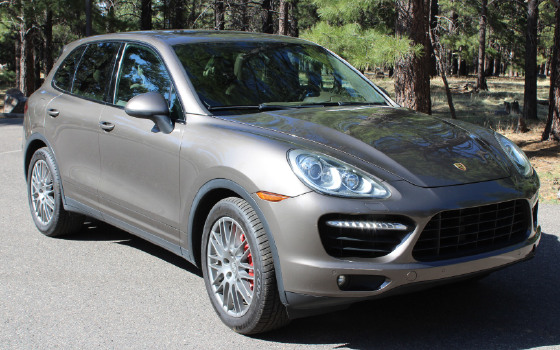 2011 Porsche Cayenne Turbo:10 car images available
