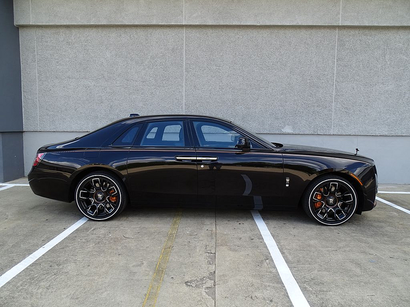 2024 Rolls-Royce Ghost Black Badge