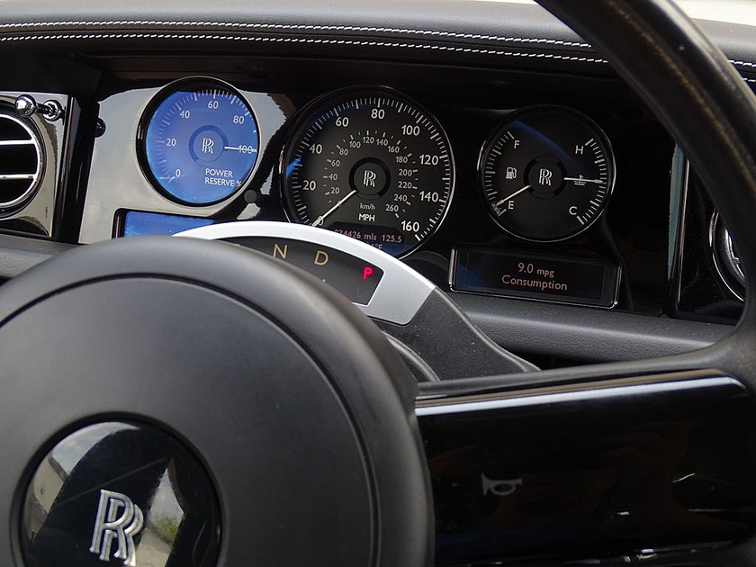 2009 Rolls-Royce Phantom Base