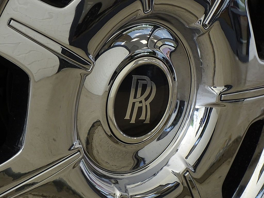 2009 Rolls-Royce Phantom Base
