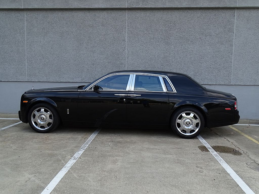 2009 Rolls-Royce Phantom Base