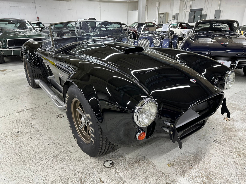 1965 Shelby Cobra CSX4000:12 car images available