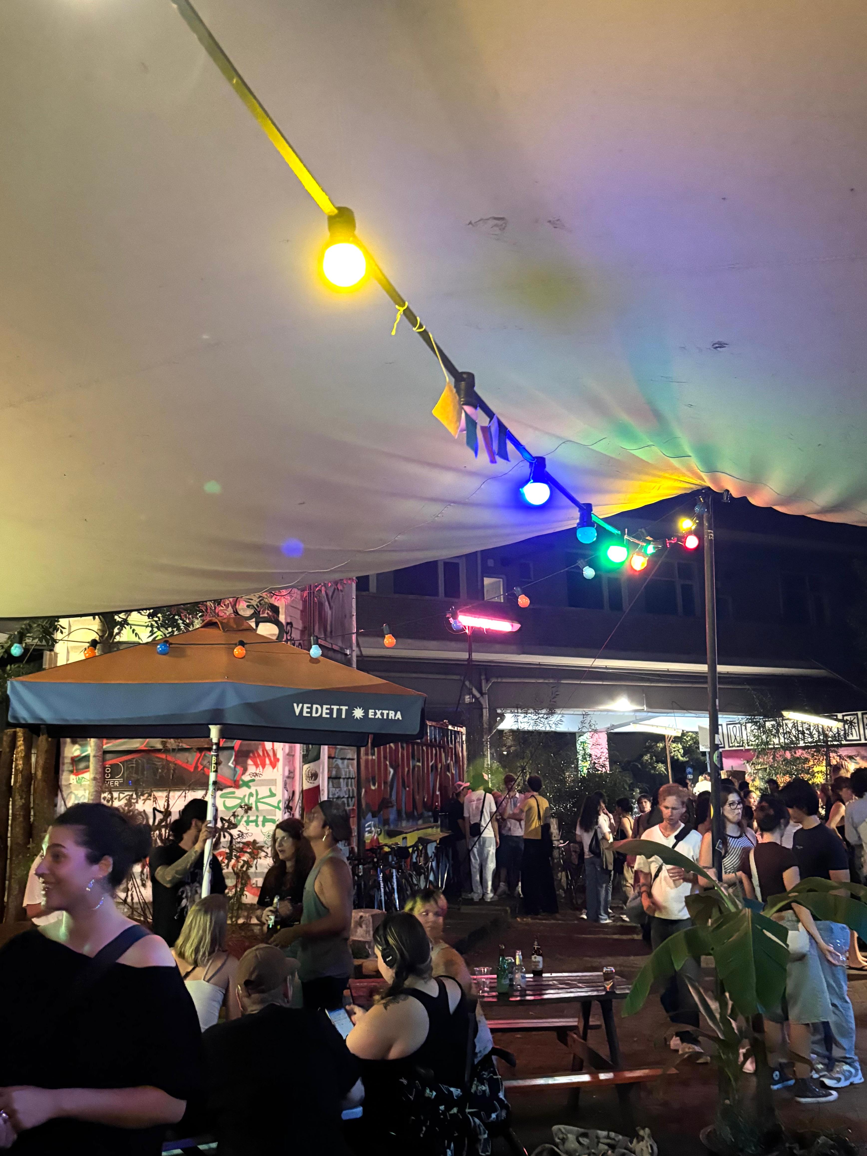 LA CANTINA — 3