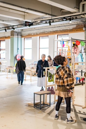 6 designmarkten in Nederland en België, getipt door een vintage design curator