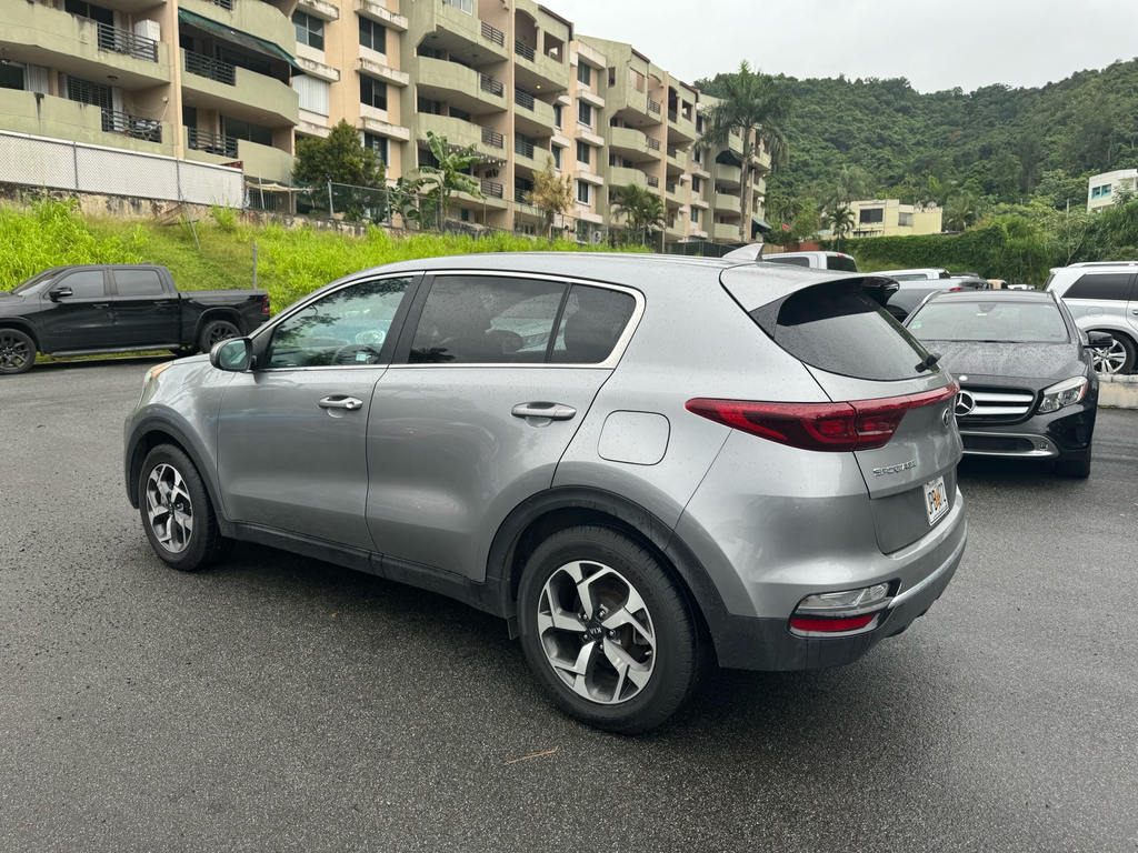 https://s3.amazonaws.com/dealerappcenter/dealergroups/129/vehicles/265821/jK9cVy.png