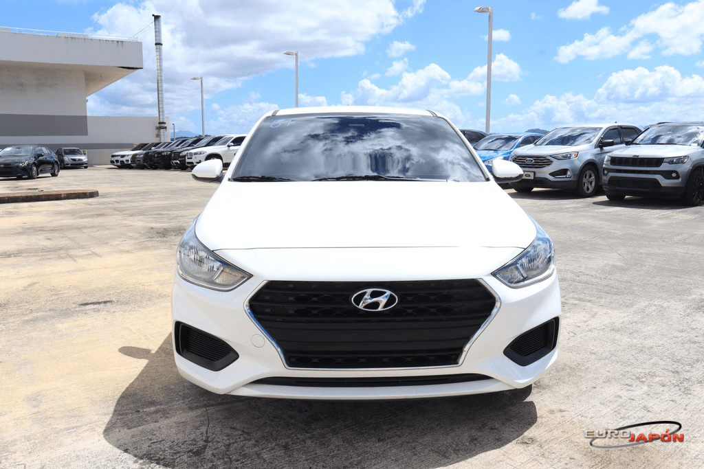 https://s3.amazonaws.com/dealerappcenter/dealergroups/229/vehicles/281327/3i6p0G.png
