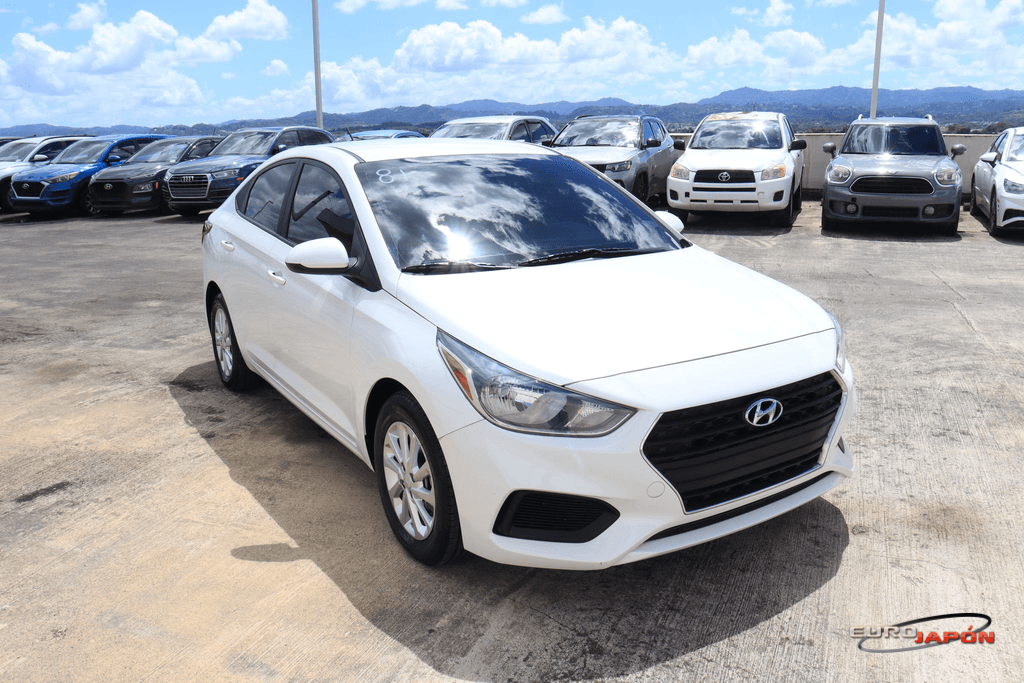 https://s3.amazonaws.com/dealerappcenter/dealergroups/229/vehicles/281327/8GDXBE.png