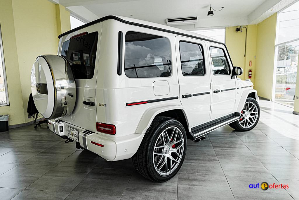 https://s3.amazonaws.com/dealerappcenter/dealergroups/243/vehicles/241639/MYzw0x.jpg