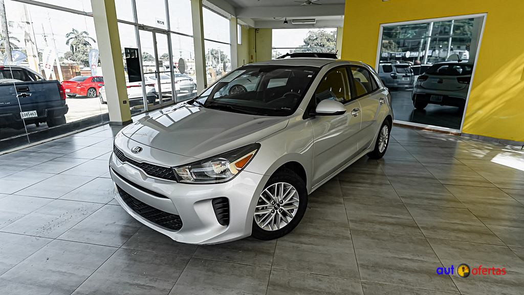 https://s3.amazonaws.com/dealerappcenter/dealergroups/243/vehicles/241644/lMm8Nw.jpg