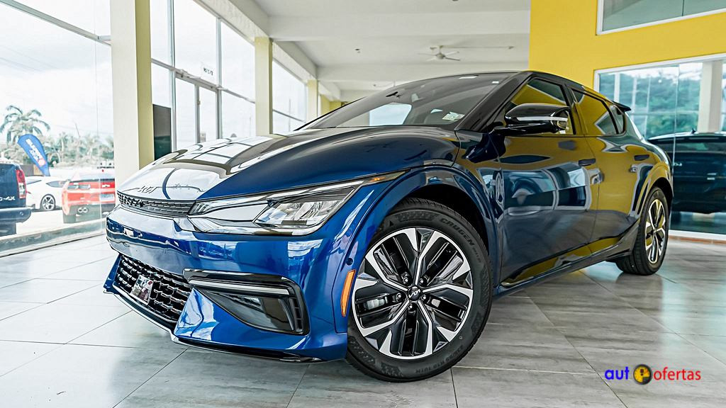 https://s3.amazonaws.com/dealerappcenter/dealergroups/243/vehicles/241650/QE7kDP.jpg