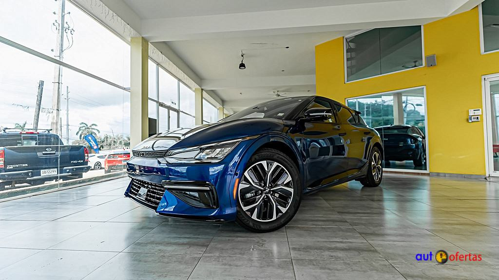 https://s3.amazonaws.com/dealerappcenter/dealergroups/243/vehicles/241650/h46K0s.jpg