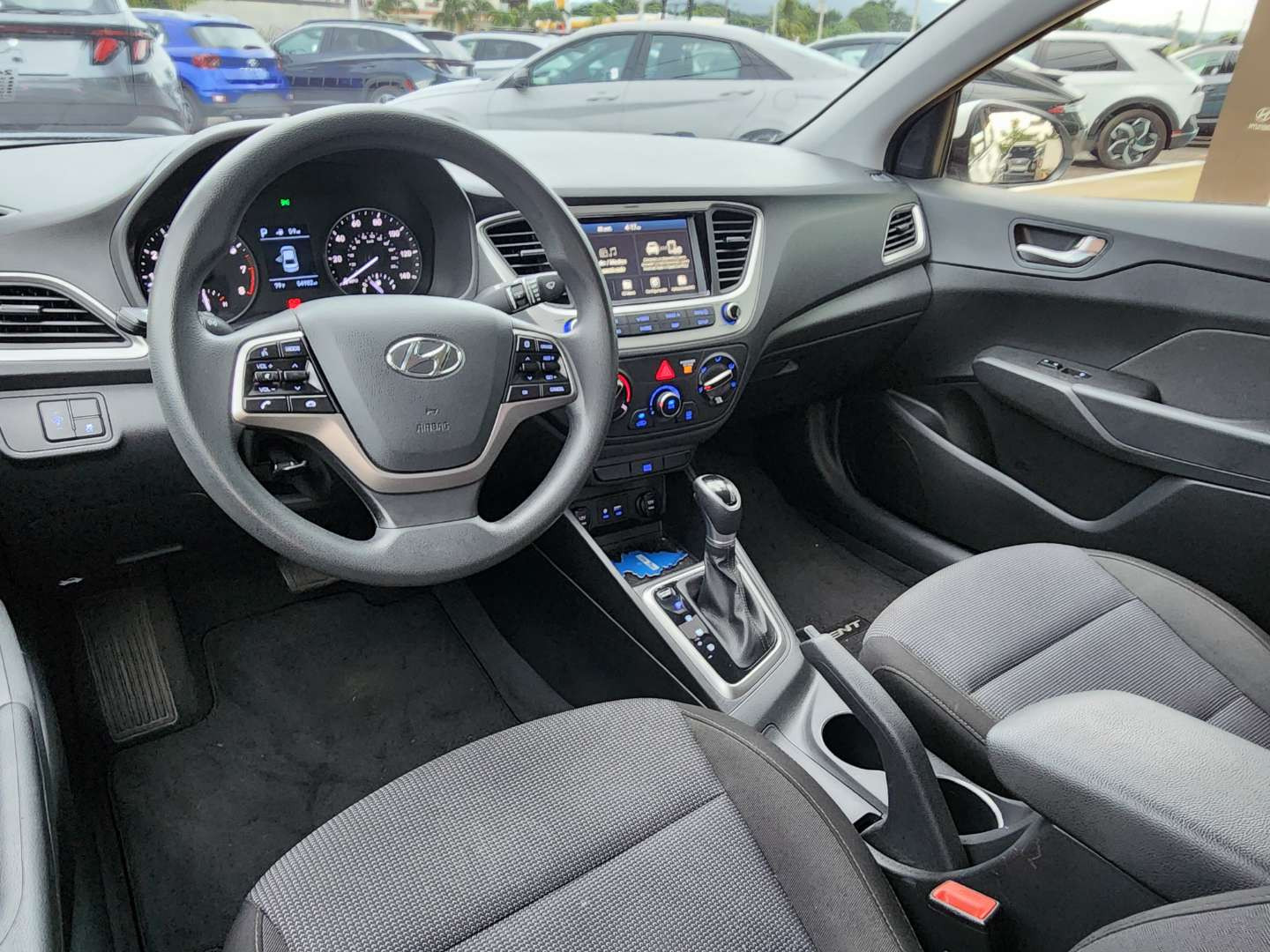 https://s3.amazonaws.com/dealerappcenter/dealergroups/291/vehicles/268980/yDqdu0.JPEG