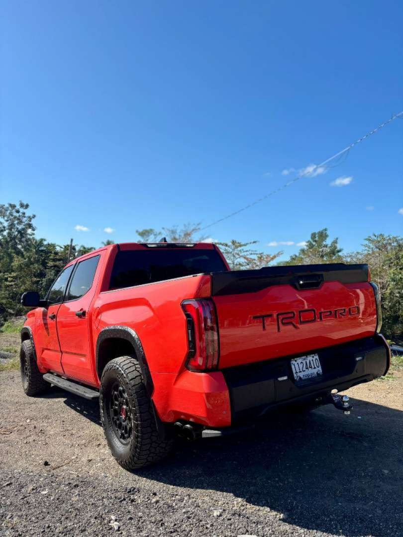 https://s3.amazonaws.com/dealerappcenter/dealergroups/291/vehicles/281503/EJdkpy.JPEG