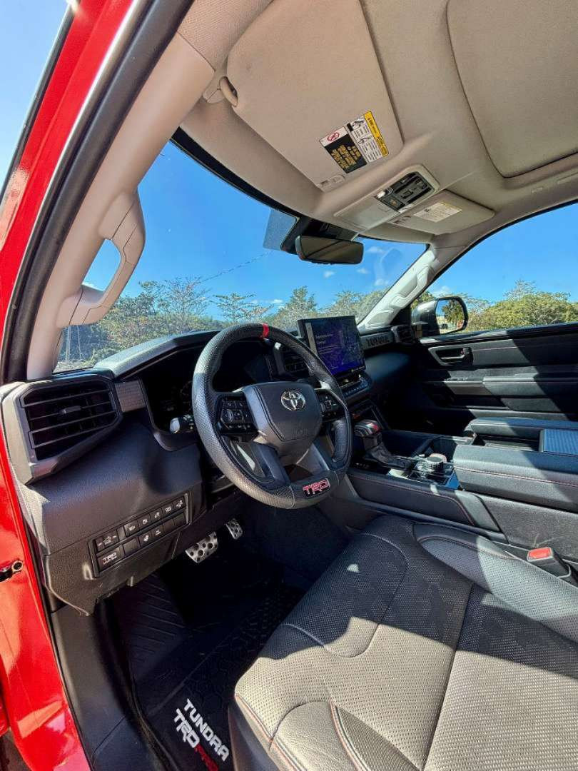 https://s3.amazonaws.com/dealerappcenter/dealergroups/291/vehicles/281503/QzgoAc.JPEG