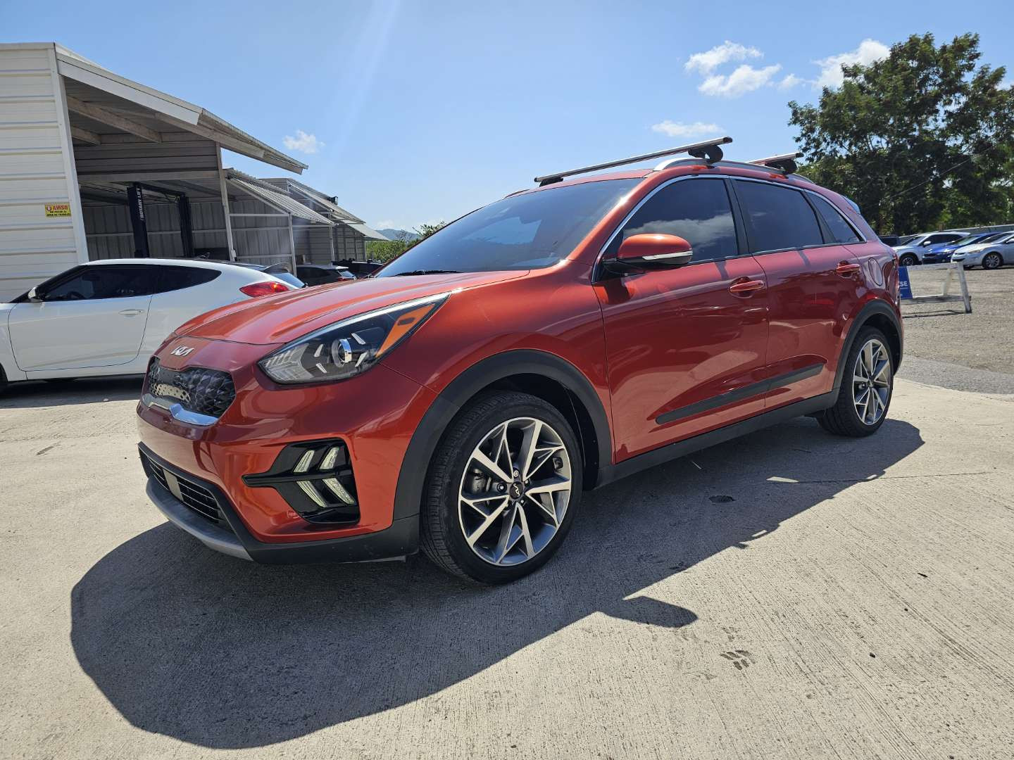 https://s3.amazonaws.com/dealerappcenter/dealergroups/291/vehicles/281504/hTehDD.JPEG