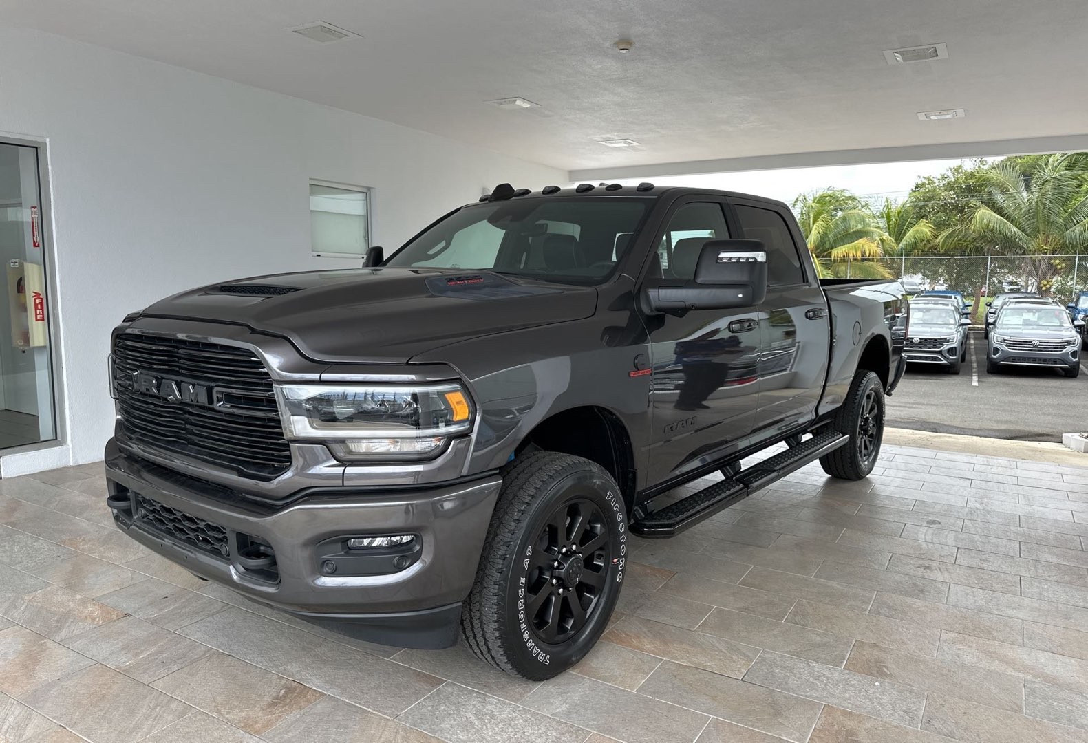 https://s3.amazonaws.com/dealerappcenter/dealergroups/336/vehicles/248280/KKW0oa.jpg