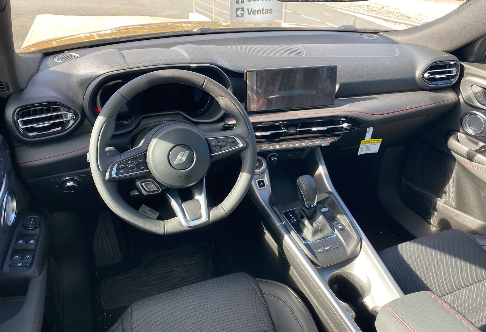https://s3.amazonaws.com/dealerappcenter/dealergroups/336/vehicles/248317/rLzmam.jpg
