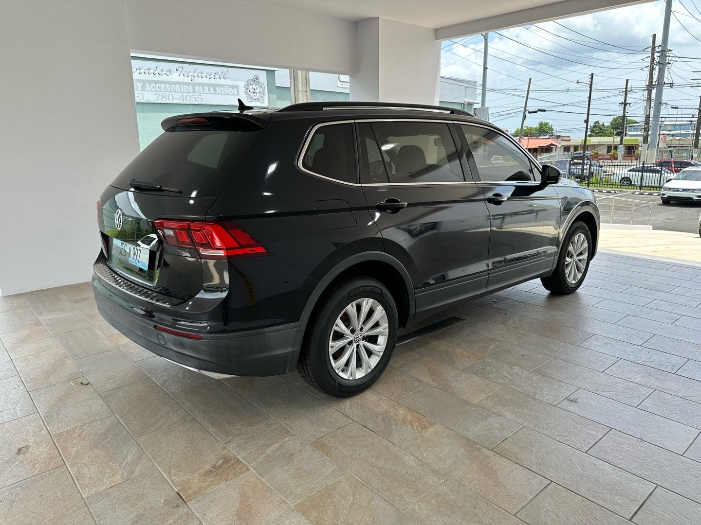 https://s3.amazonaws.com/dealerappcenter/dealergroups/336/vehicles/248662/Y7sMjx.jpg