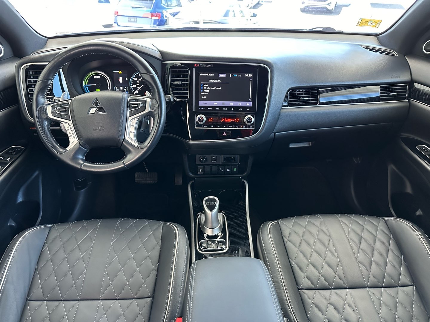 https://s3.amazonaws.com/dealerappcenter/dealergroups/336/vehicles/255084/mZfzFa.jpg