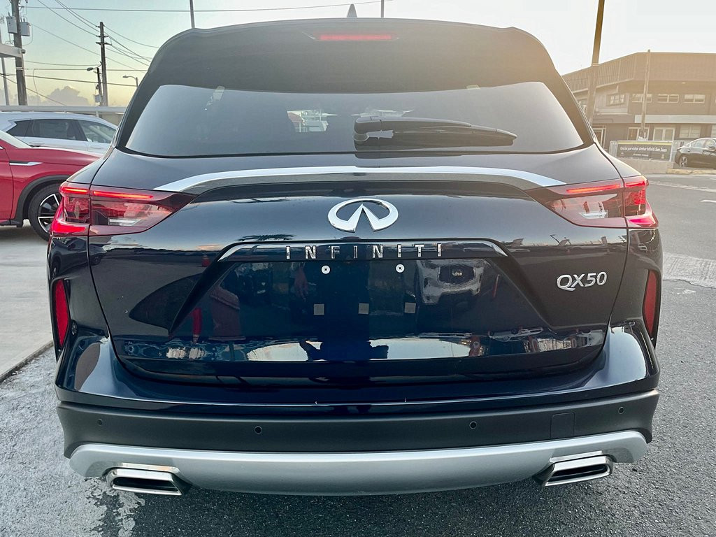 https://s3.amazonaws.com/dealerappcenter/dealergroups/339/vehicles/242917/Q7y1DV.jpg