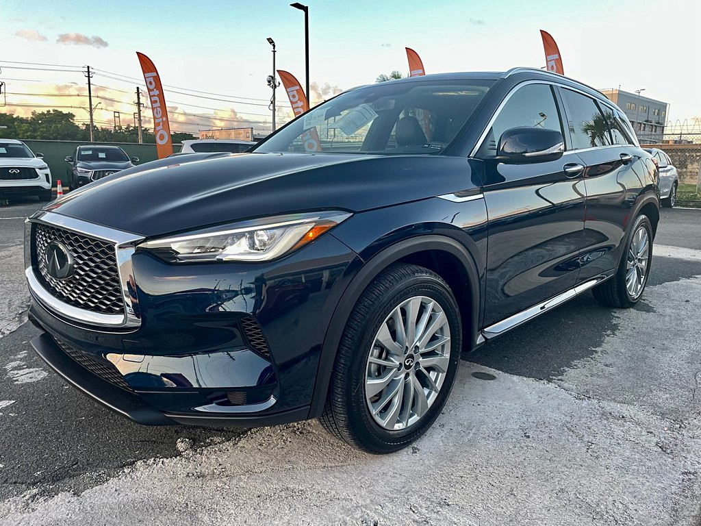 https://s3.amazonaws.com/dealerappcenter/dealergroups/339/vehicles/242917/sl2iMX.jpg