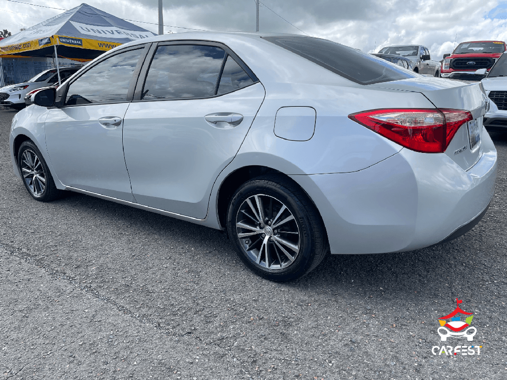 https://s3.amazonaws.com/dealerappcenter/dealergroups/352/vehicles/264866/QQy06J.png