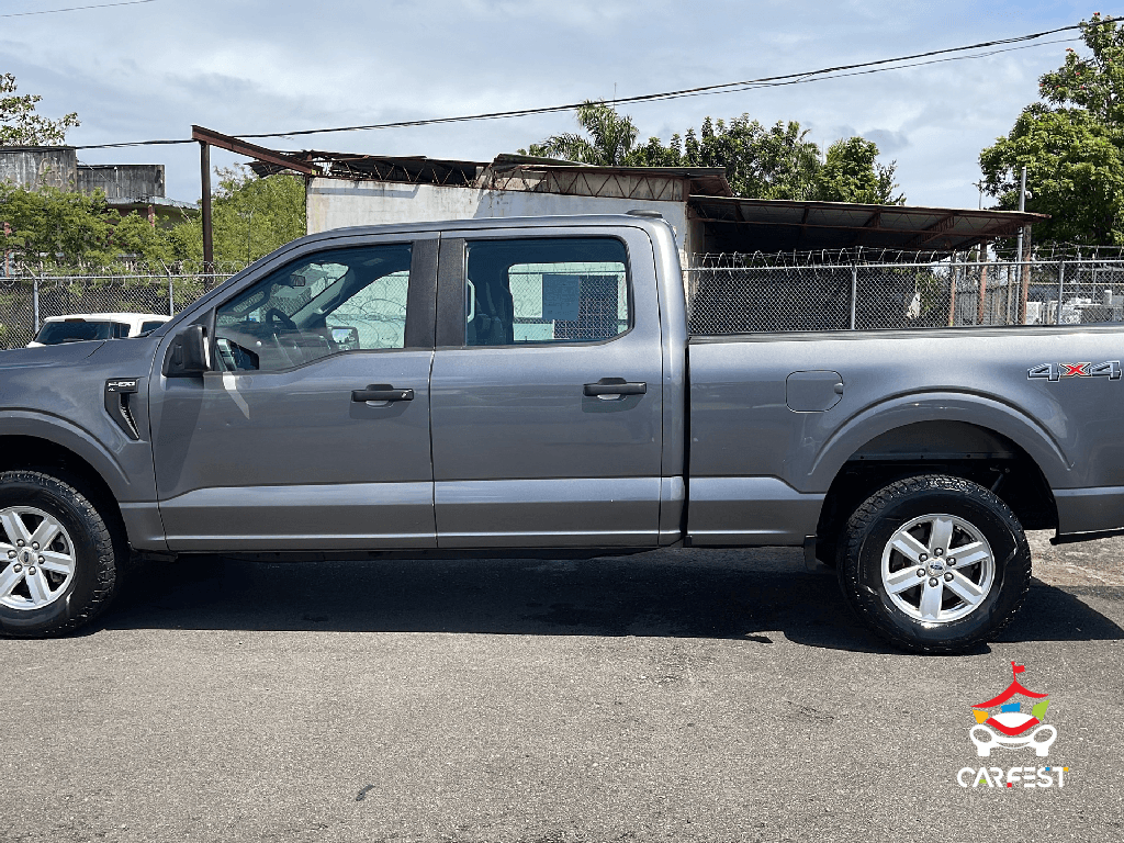 https://s3.amazonaws.com/dealerappcenter/dealergroups/352/vehicles/281373/iUmNYn.png