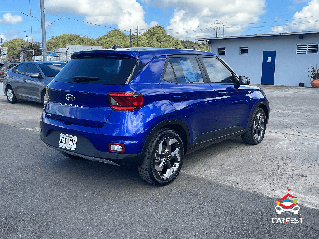 https://s3.amazonaws.com/dealerappcenter/dealergroups/352/vehicles/285534/6N4Q8j.png