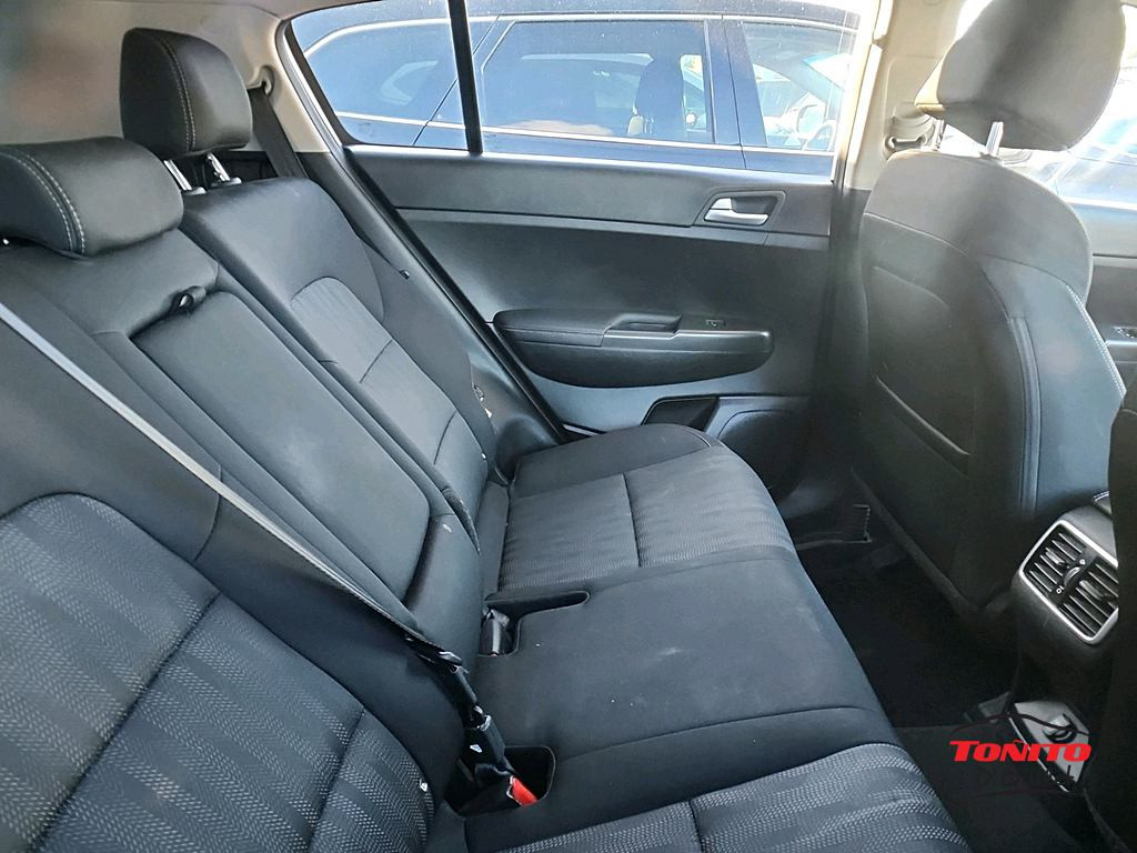 https://s3.amazonaws.com/dealerappcenter/dealergroups/61/vehicles/241024/yhOeiz.jpg