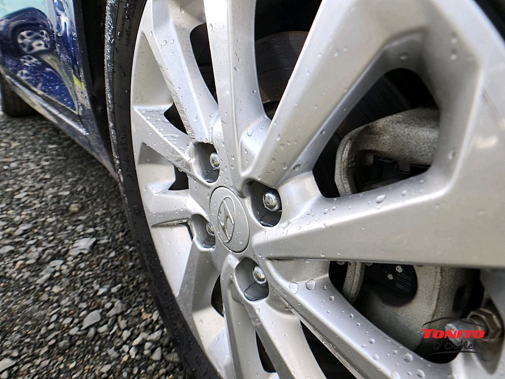 https://s3.amazonaws.com/dealerappcenter/dealergroups/61/vehicles/241026/Zvfoh1.jpg